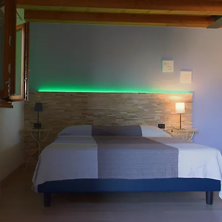 Tenuta Aganis 3* Palazzolo dello Stella