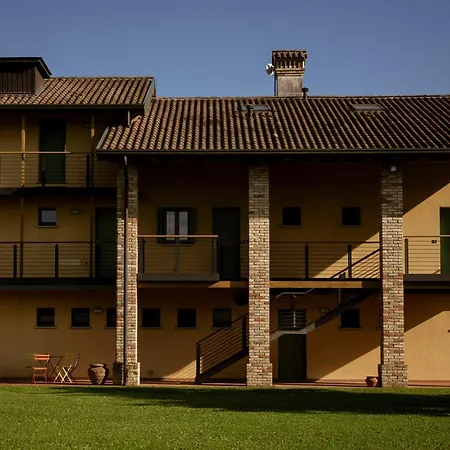 Hotel Tenuta Aganis 3*