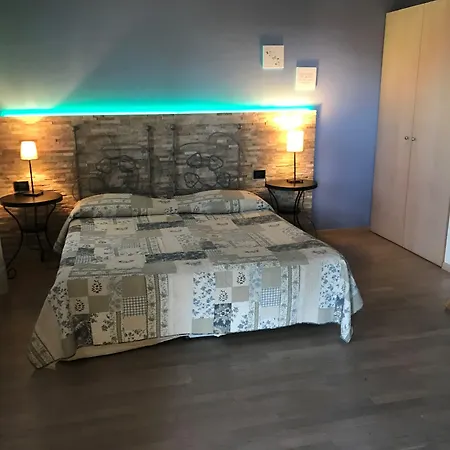 Tenuta Aganis Szálloda Palazzolo dello Stella