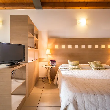 Tenuta Aganis 3* Palazzolo dello Stella