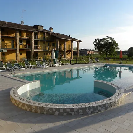 Tenuta Aganis Otel