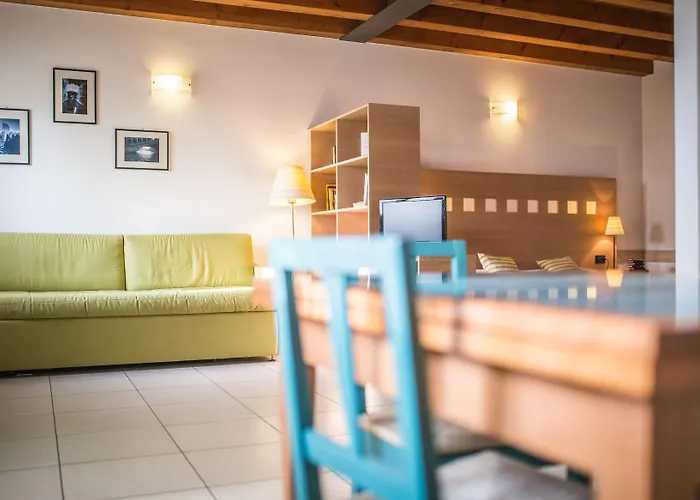 Tenuta Aganis 3* Palazzolo dello Stella